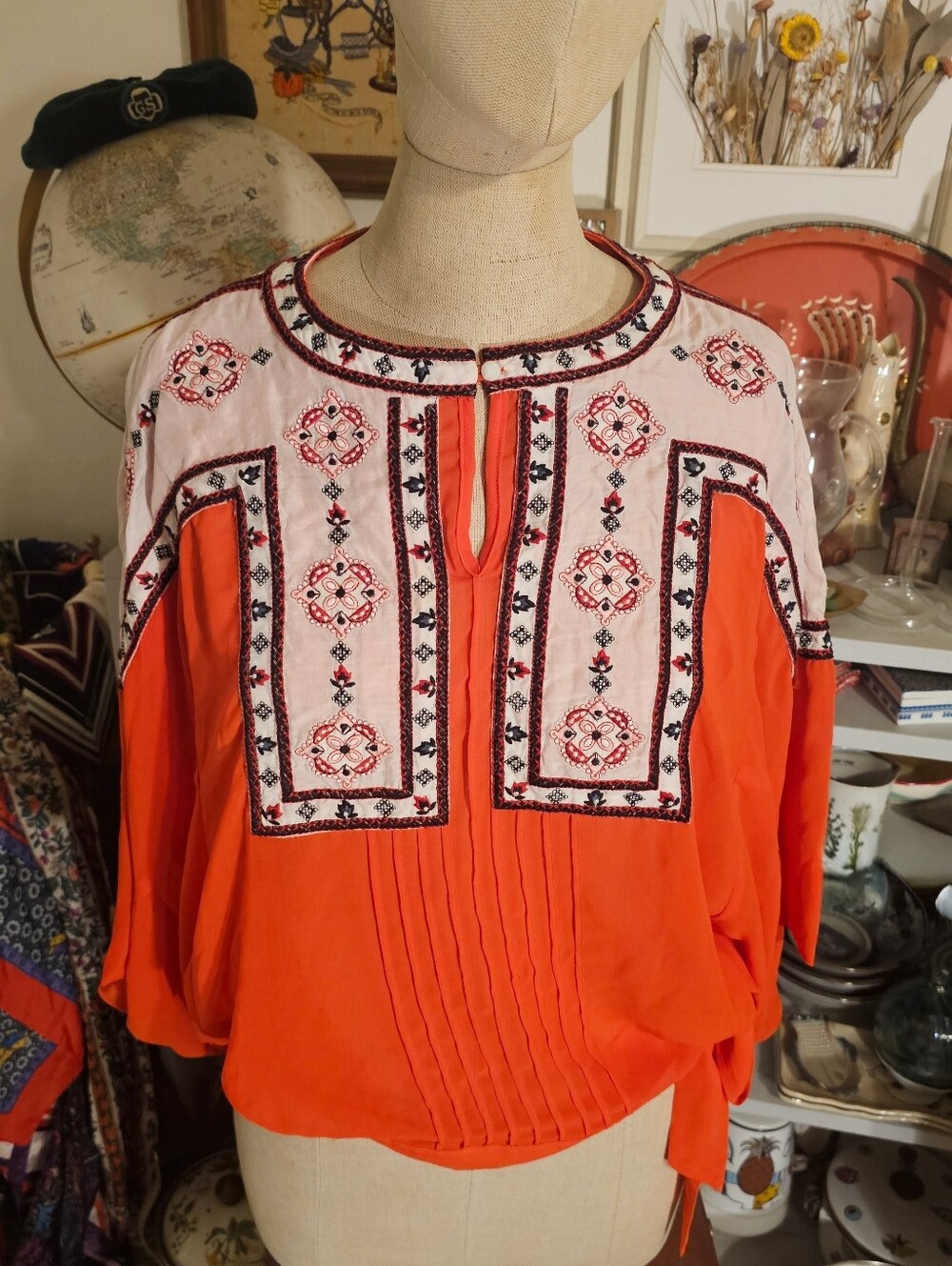Embroidered Vibrant Tunic - M